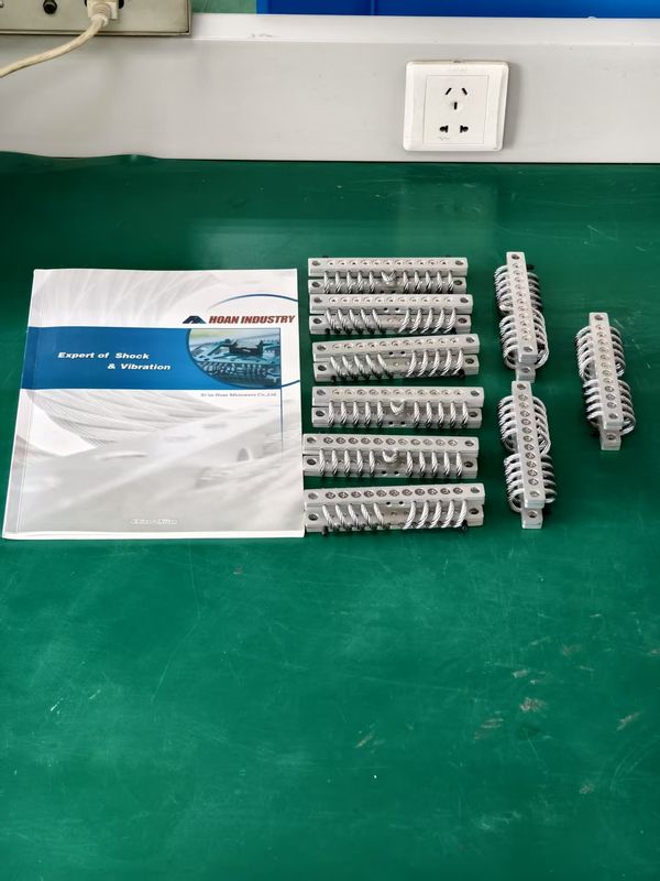 JGX-0956A-75A Doğrusal olmayan sertliğe sahip havacılık ve askeri ekipmanlar için tel ipi titreşim izolatörü